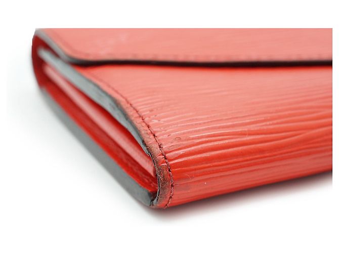 Louis Vuitton Cartera Larga Epi Sarah Coquelicot Roja - vista 6