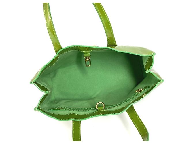 Borsa Tote Wilshire Boulevard in Monogram Vernis di Louis Vuitton Verde - vista 13