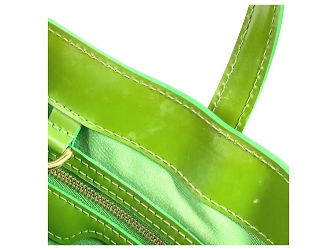 Borsa Tote Wilshire Boulevard in Monogram Vernis di Louis Vuitton Verde - vista 15