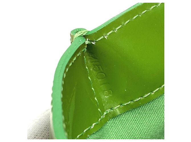 Borsa Tote Wilshire Boulevard in Monogram Vernis di Louis Vuitton Verde - vista 17