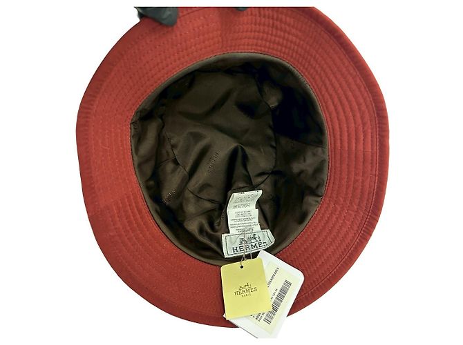 Roter Bucket Hat von Hermès - Ansicht 7