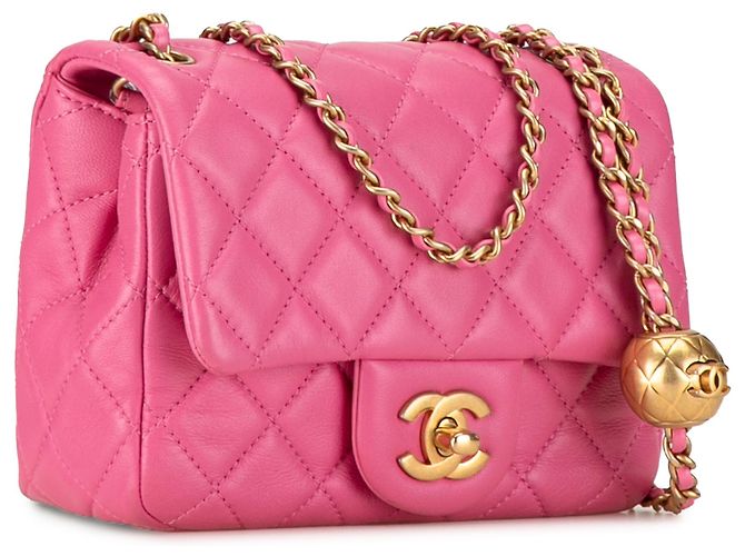 Chanel Mini Quadrado Rosa Clássico em Couro de Cordeiro com Pérolas e Fecho Simples - vista 2