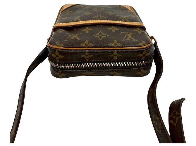 Borsa a spalla mini Danube in pelle Monogram Louis Vuitton Marrone - vista 4