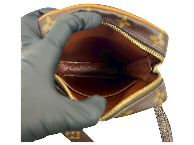 Borsa a spalla mini Danube in pelle Monogram Louis Vuitton Marrone - vista 9
