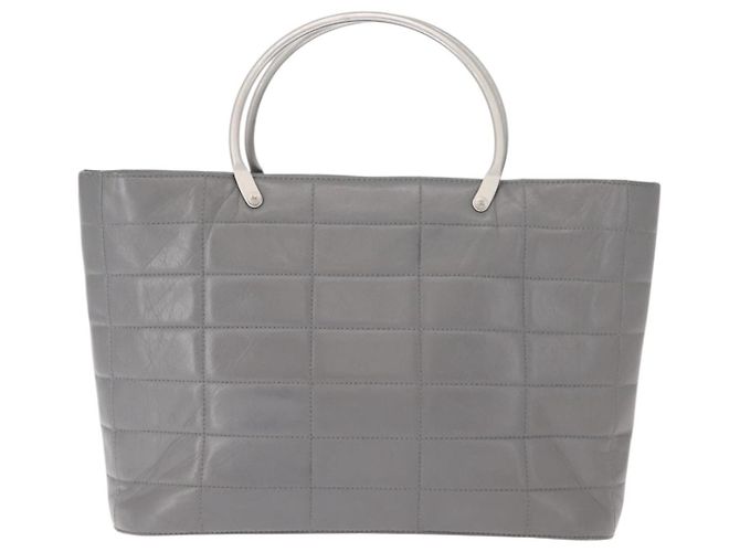Chanel Vintage Chocolate Bar Metallring Tasche aus gestepptem Lammleder, mittelgroß Braun - Ansicht 2