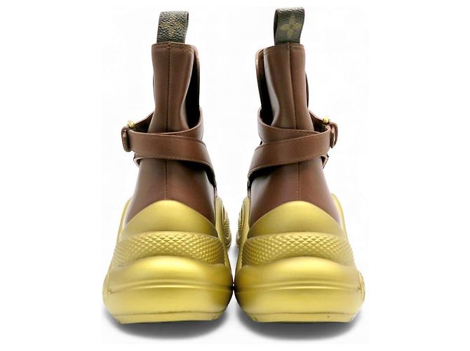BOTAS LOUIS VUITTON ARCHLIGHT 39 CUERO & BOTAS DE TOBILLO MONOGRAMA Castaño - vista 5