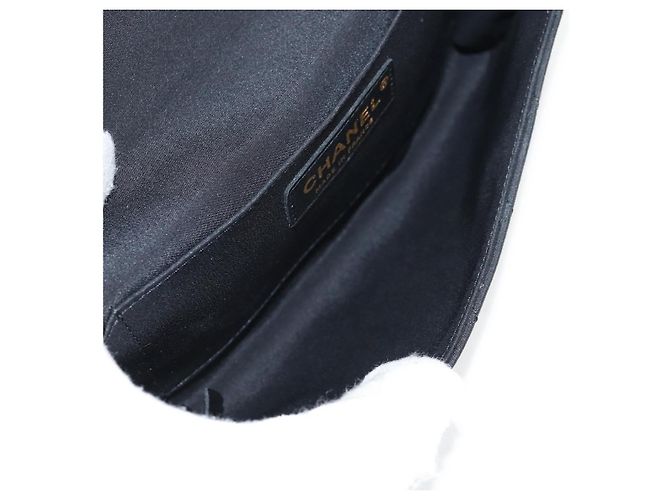 Borsa a Spalla Chanel Chain Flap in Nylon Trapuntato Nero - vista 5
