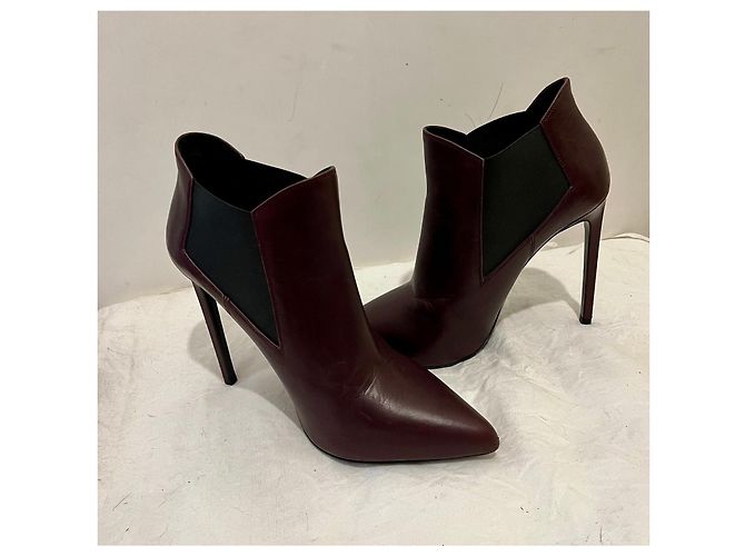 Saint Laurent Botín stiletto Janis Chelsea en burdeos Castaño Morado oscuro - vista 3