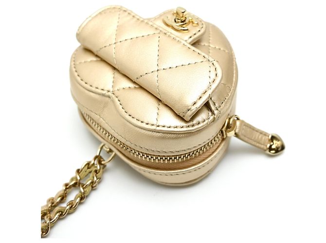 Bolso de cadena mini corazón matelassé de Chanel Dorado - vista 3