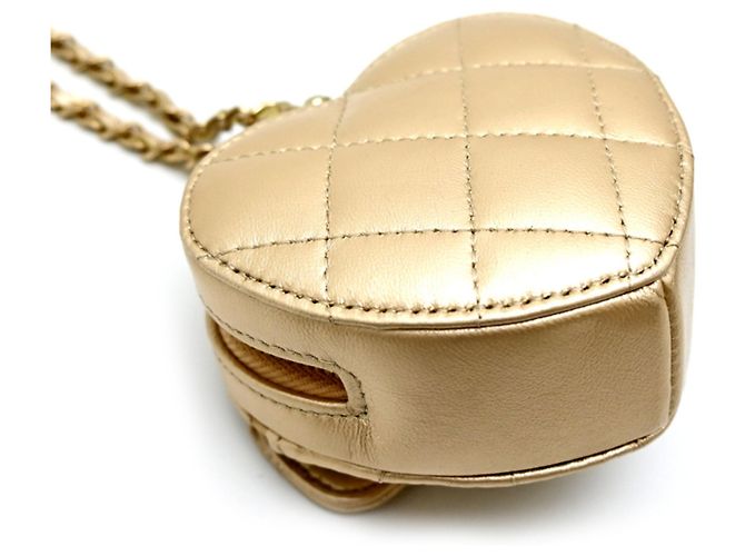 Bolso de cadena mini corazón matelassé de Chanel Dorado - vista 4