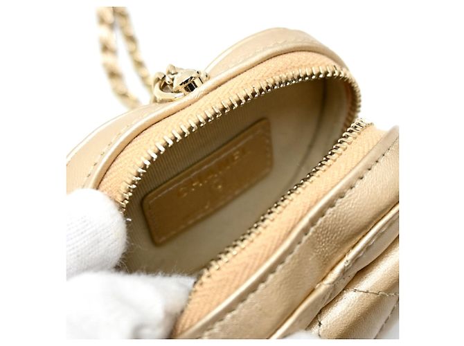 Bolso de cadena mini corazón matelassé de Chanel Dorado - vista 5