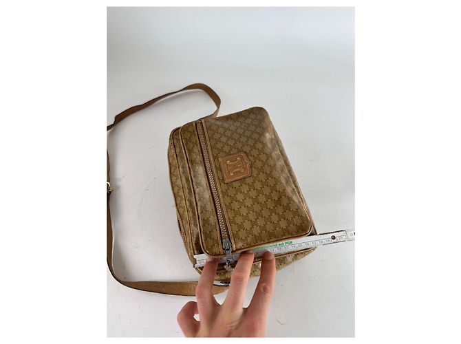 Céline Vintage Celine Paris Patentes Leder Triomphe Monogramm Tasche Braun Golden - Ansicht 12