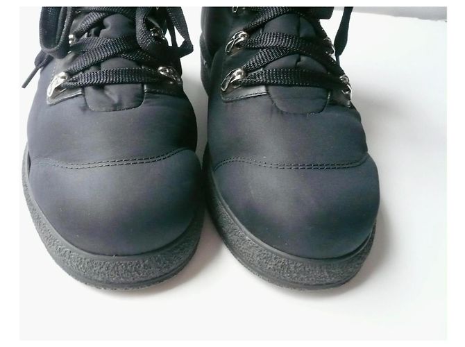 Botas godillots de nylon CHANEL Colección Coco Neige TBE Talla 39,5 IT Negro - vista 5