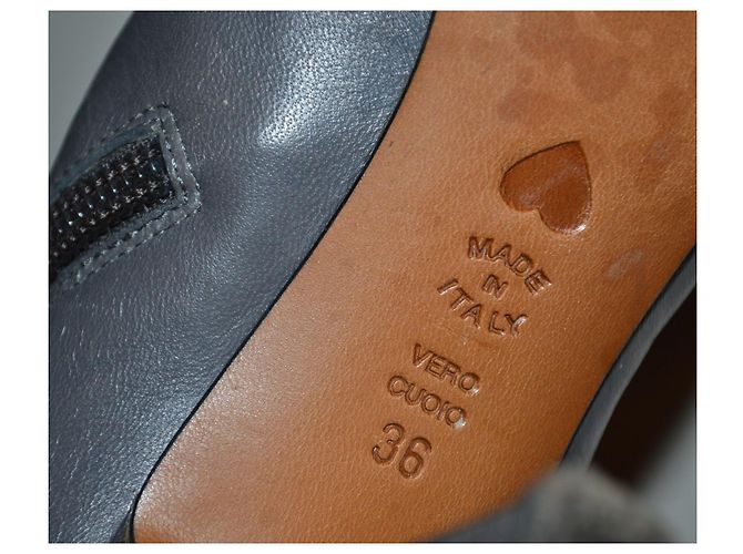 Moschino Cheap And Chic Lederstiefel grau Größe 36 - Ansicht 5