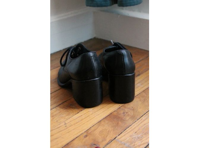 Stivaletti con tacco in pelle nera con lacci Céline Nero - vista 7