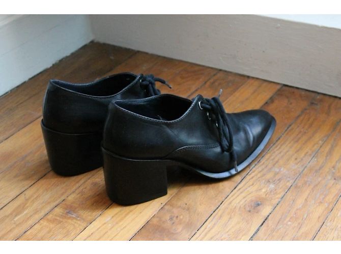 Stivaletti con tacco in pelle nera con lacci Céline Nero - vista 8