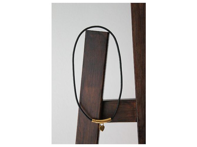 Collar con charm de corazón y candado Hermès en metal dorado Negro - vista 2