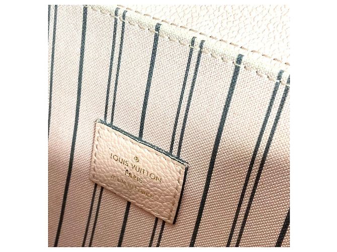 Pochette Metis MM em Monogram Empreinte Louis Vuitton Rosa - vista 13