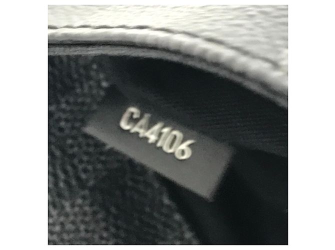 Borsa a tracolla District PM Damier Graphite di Louis Vuitton Nero Blu - vista 15
