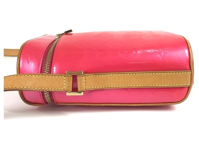 Pochette Verticale Sullivan in Monogram Vernis Louis Vuitton Rosa Fuschia - vista 3