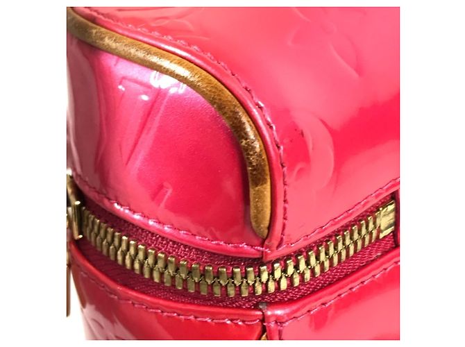Pochette Verticale Sullivan in Monogram Vernis Louis Vuitton Rosa Fuschia - vista 4