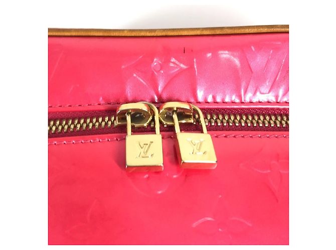 Pochette Verticale Sullivan in Monogram Vernis Louis Vuitton Rosa Fuschia - vista 5