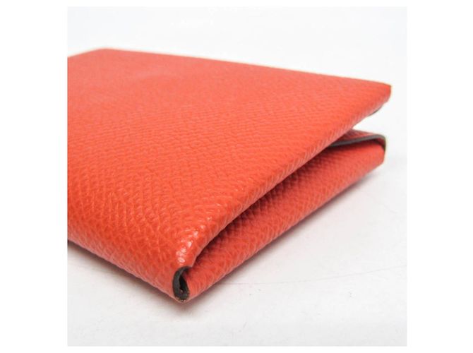 Tarjetero Calvi Duo de cuero Epsom de Hermès en naranja - vista 7