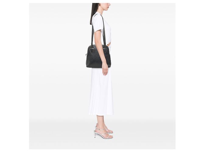 Schultertasche aus schwarzem Leder LOEWE - Ansicht 7