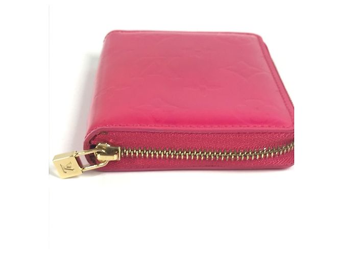 Billetera Compacta Bloom Monogram Vernis Louis Vuitton Rosa Fucsia - vista 3