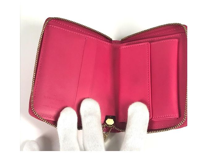 Billetera Compacta Bloom Monogram Vernis Louis Vuitton Rosa Fucsia - vista 7