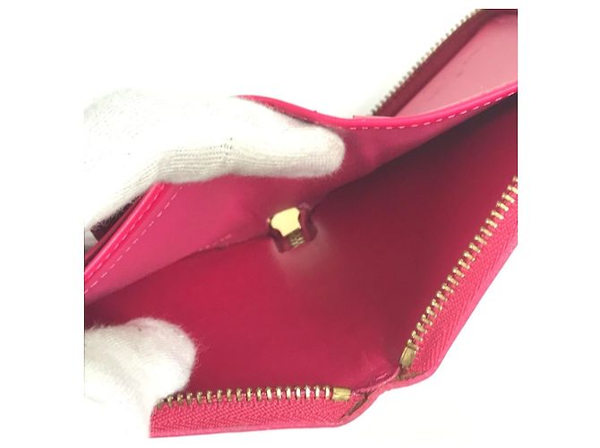 Billetera Compacta Bloom Monogram Vernis Louis Vuitton Rosa Fucsia - vista 9