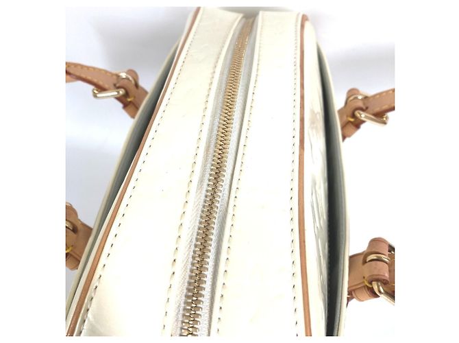Borsa tote Summit Drive in Monogram Vernis di Louis Vuitton Bianco - vista 5