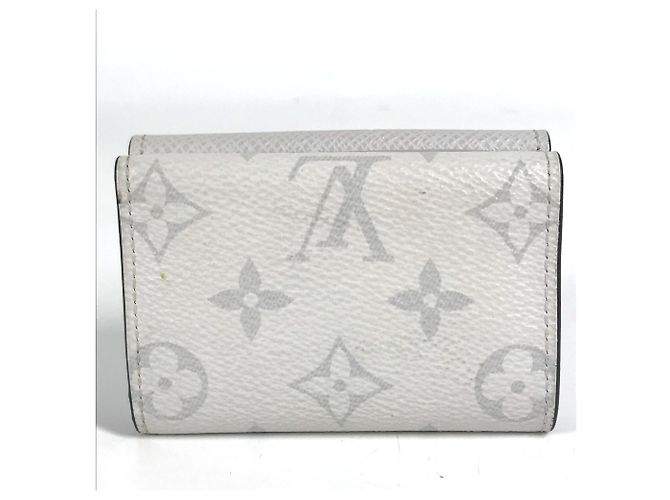 Billetera Compacta Discovery Taiga Rama Louis Vuitton Blanco - vista 2