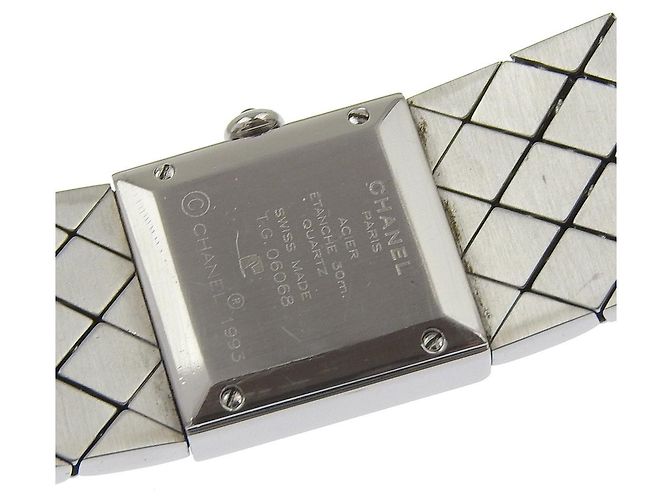 Reloj de Cuarzo Chanel Matelassé de Acero Inoxidable con Bisel de Diamantes 19 - vista 4