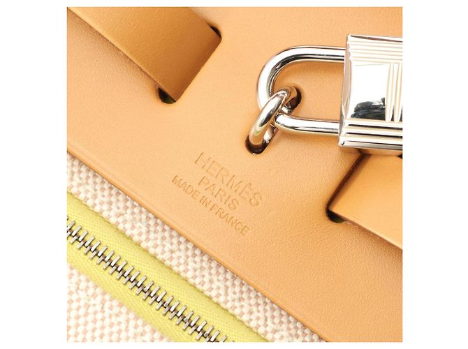 Borsa a mano Hermès Airbag Zip PM Marrone D'oro Giallo - vista 4