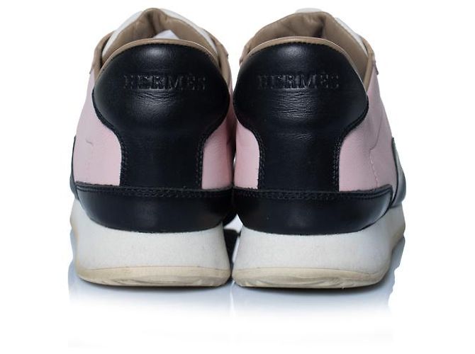 Sneakers Goal in nero e rosa di Hermès - vista 3