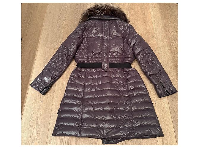 Abrigo Moncler de plumas gris oscuro con cuello de piel Gris antracita - vista 2