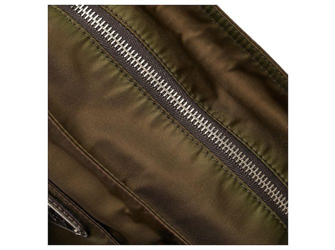 Borsa Prada con placca logo triangolare in khaki e marrone Cachi - vista 9
