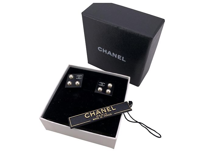 Timeless Pendientes de plástico Chanel CC Negro - vista 2