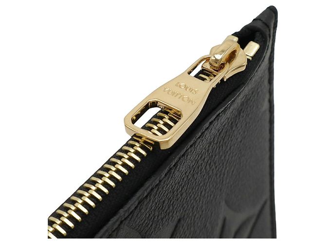 Pochette Monogram Empreinte Louis Vuitton Nero - vista 4