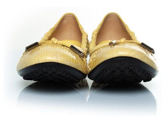 Ballerinas aus gelbem Pythonleder von Tod's - Ansicht 6