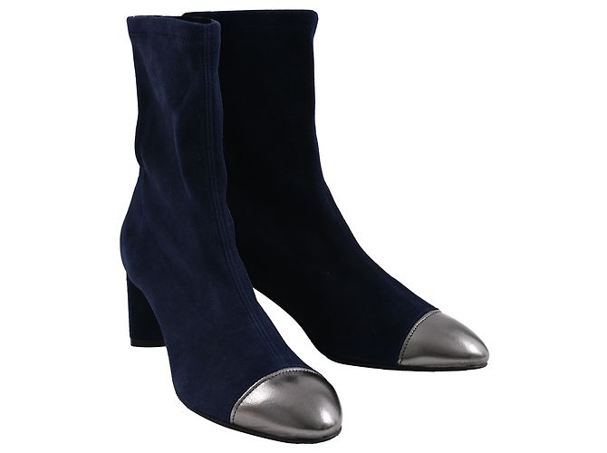 Botines de tobillo de ante azul marino con punta en forma de almendra Fernanda de Stuart Weitzman - vista 4