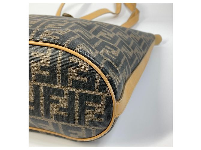 Fendi Zucca-Muster Bucket Tote Bag Braun - Ansicht 7