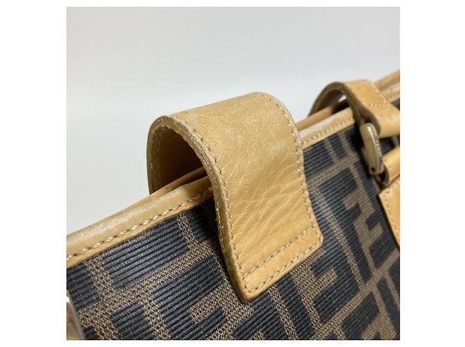 Fendi Zucca-Muster Bucket Tote Bag Braun - Ansicht 9