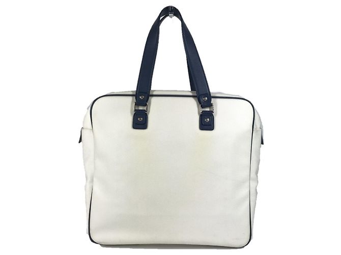 Borsa a spalla Chanel Airline CC Logo Coco Mark Bianco Blu - vista 2