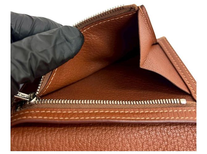 Portafoglio compatto Hermès Béarn in capra Mysore Arancione - vista 10