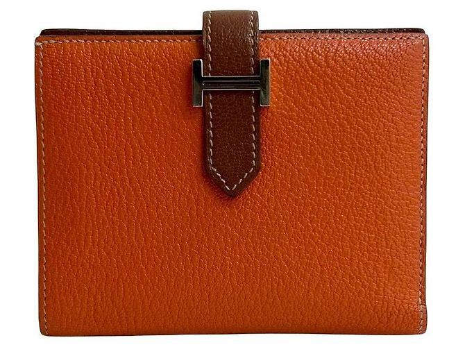Portafoglio compatto Hermès Béarn in capra Mysore Arancione - vista 2