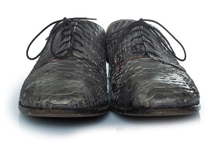 Maison Martin Margiela Maison Margiela Schnürschuhe aus Python in Grau - Ansicht 5