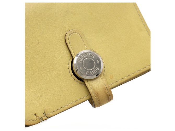 Tarjetero Dogon en Veau Swift de Hermès Amarillo - vista 4