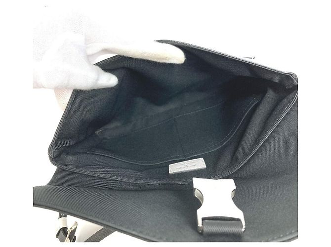 Borsa a tracolla Rama in Taiga Louis Vuitton Bianco - vista 12